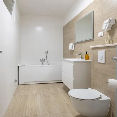 Вилла Luka By Interhome Veliko Brdo (Makarska)