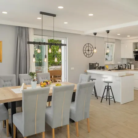 Luka By Interhome *
