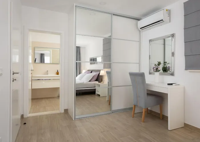 Luka By Interhome *